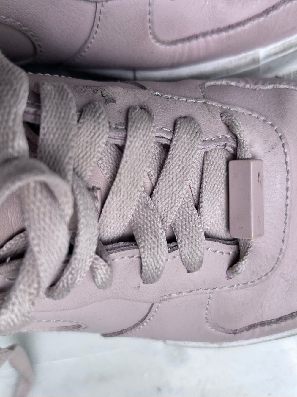 Nike Air Force 1 Pink Sneakers Womens size 9 - Picture 11 of 12